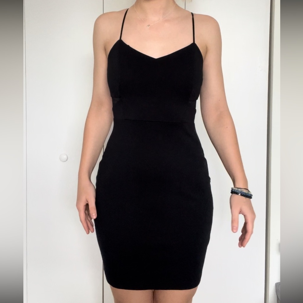 Black Express Cocktail Dress 🐈‍⬛